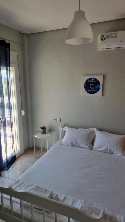 Seaside Luxury Suites By Sarigianni Paralia Katerinis Bagian luar foto