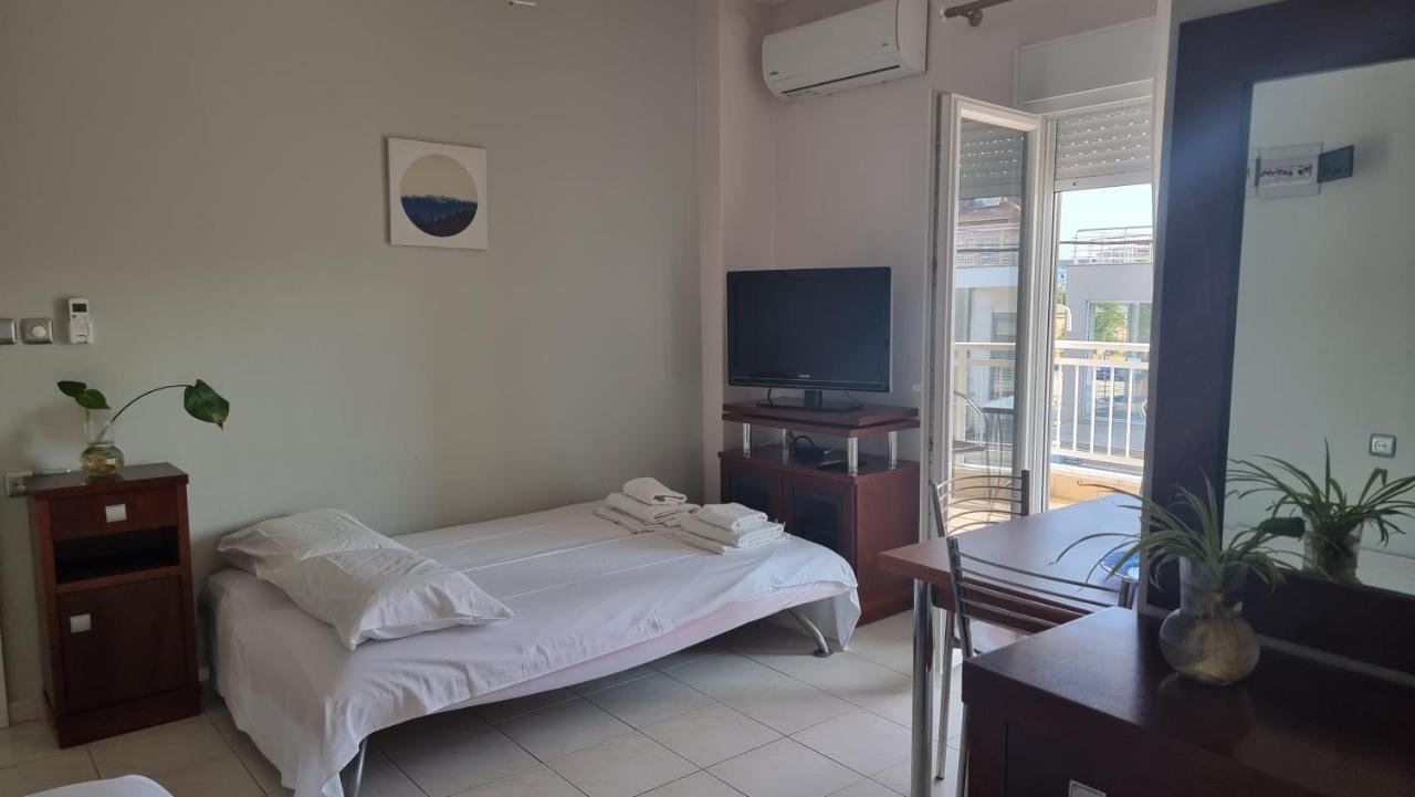 Seaside Luxury Suites By Sarigianni Paralia Katerinis Bagian luar foto